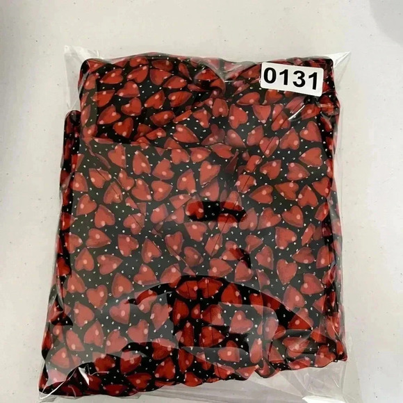 Disney's Women M Alice Through Looking Glass Red Heart Designer Colleen Atwood - Picture 14 of 14